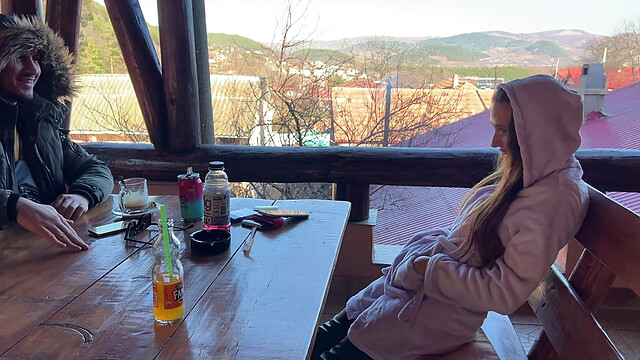 Mountain Getaway, Adventure's Best by Laura Quest S01E03