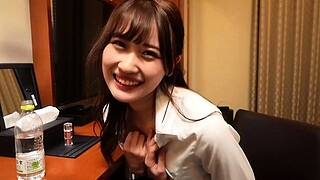 Amateur Asian Teen Fucks Her Boyfriend In a Hotel