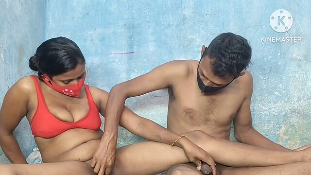 Indian aunty gives intense butt sex in sizzling encounter